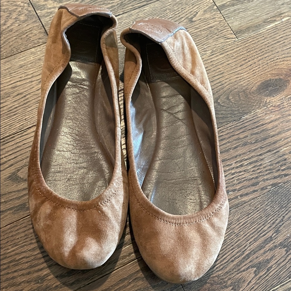 Tory Burch Tan Leather Flats